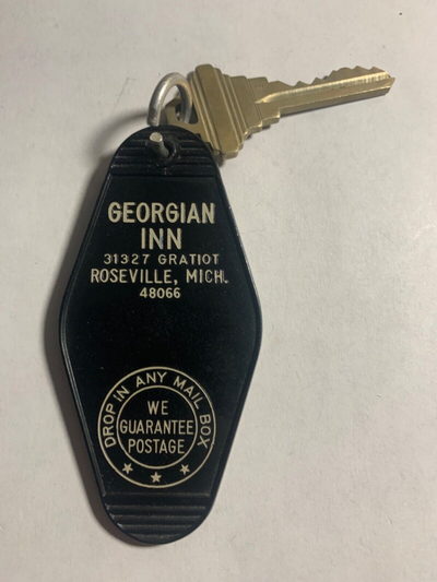 Georgian Inn (Days Inn & Suites, Best Western) - Key Fob (newer photo)